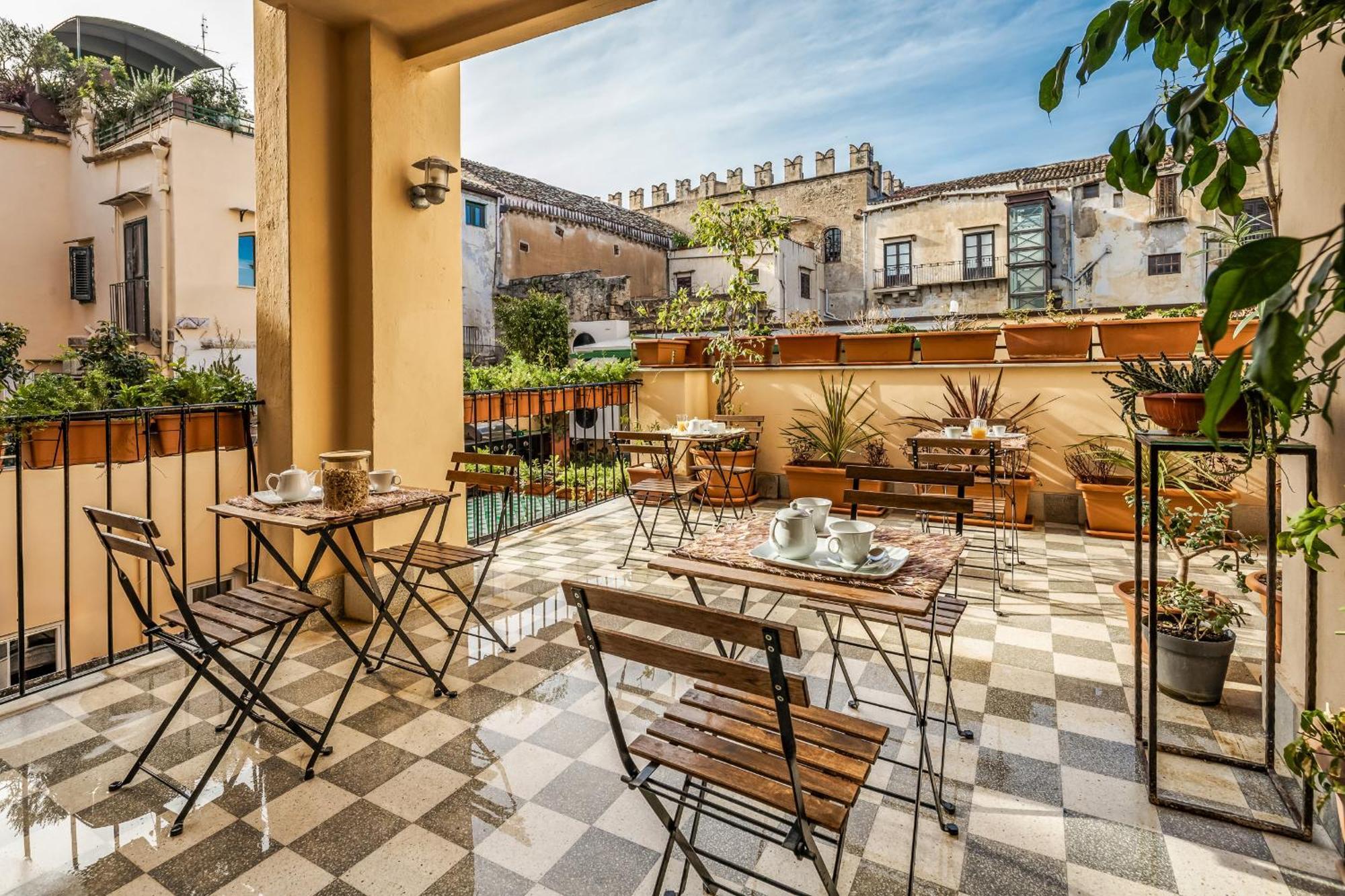 Bed and Breakfast Le Stanze Al Genio Di Darlon à Palerme Extérieur photo
